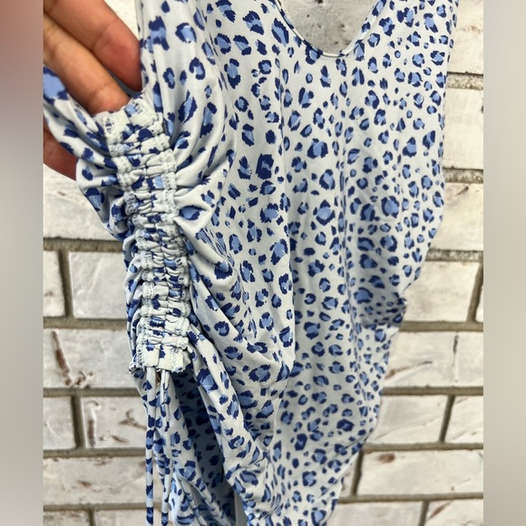 bond-eye Australia | In The Loop Blue and White Leopard One-piece - Picture 4 of 7
